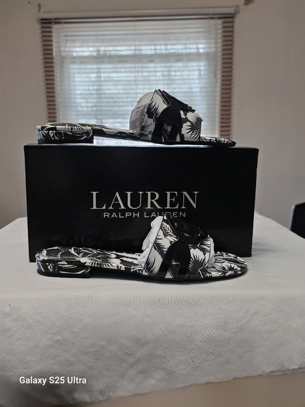 Lauren Ralph Lauren Alegra Floral Print Slide Sandals In Black Size 7B